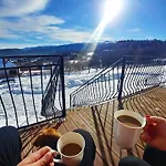 木屋 Na Skale Z Widokiem Na Panorame Karkonoszy *